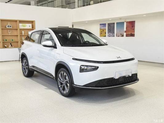 Xpeng G3 Suv รถไฟฟ้า 5 ที่นั่ง ขับสองล้อ 4×2 สีขาว ส้ม