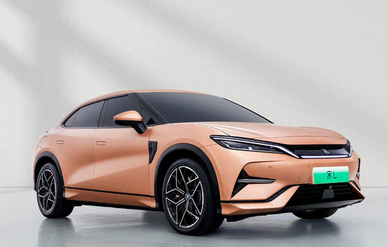 BYD Song L Sedan 5 ที่นั่ง ขับสองล้อ 4×2 ระยะทาง 500 กิโลเมตร