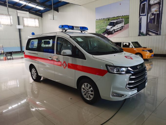 5.2m รถพยาบาลฉุกเฉินเบนซิน 4×2 ดร็อปหลัง 0