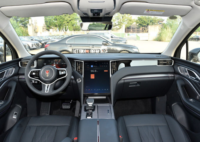 ก๊าซีน Hongqi HS7 รถสปอร์ตยูติเอชัน อัตโนมัติ 9