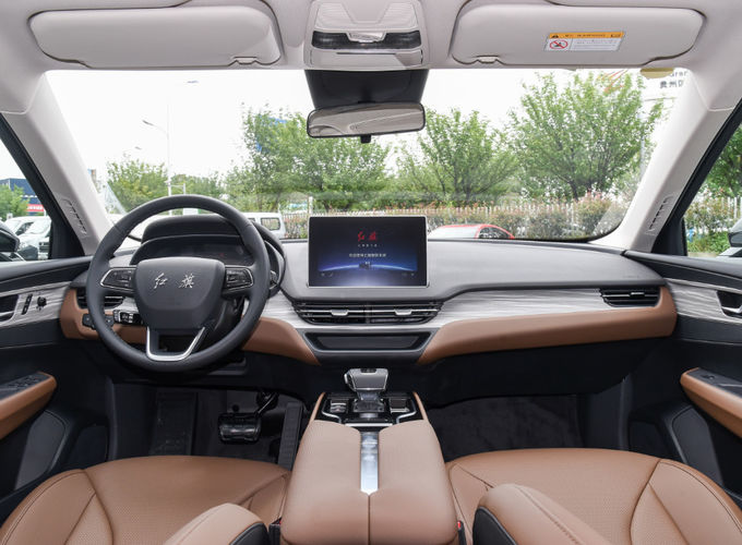 ฮ่องกี อิเล็กทริก EV Car 140Kw 5 ที่นั่ง อิเล็กทริก Car ล้อหน้าขับดํา 6