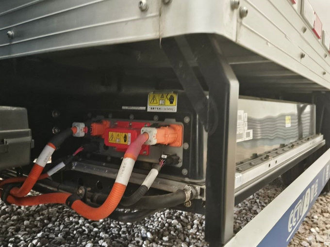 XCMG Hanchi รถบรรทุกไฟฟ้า 4x2 จูเนงซิ่ง เครื่องส่งอัตโนมัติ 5