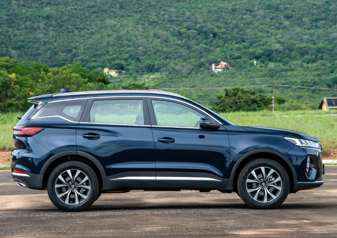 Chery Tiggo 7 รถขนยน้ํามัน รถยนต์เมือง SUV รถขนยน้ํามัน 2