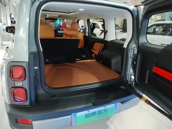 Black Great Wall Haval Raptor Plug In Extended Range ไฮบริด SUV นอกถนน 4