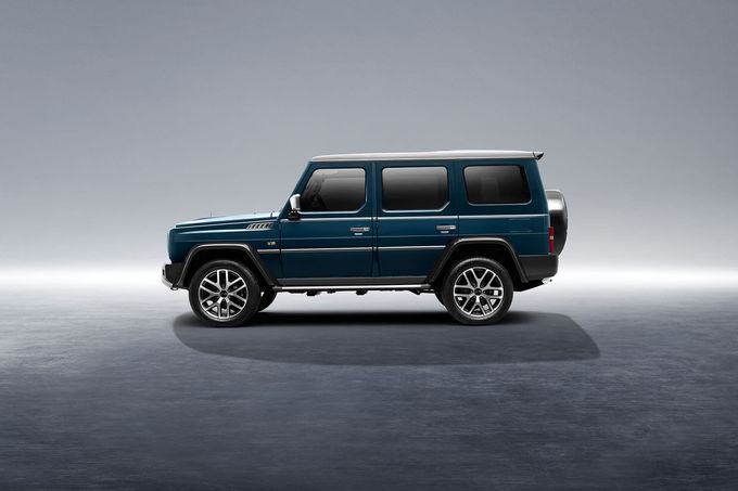 BAIC BJ80 รถยนต์นอกถนน รถยนต์ SUV ขนยนต์เบนซิน 4 ที่นั่ง 4 × 4Z เครื่องส่งอัตโนมัติ 4